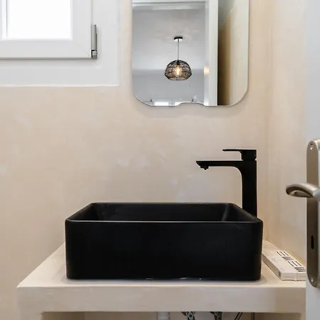 Celestial Seaview Apartments-portara Naxos City