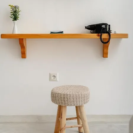 Celestial Seaview Apartments-portara 公寓 *