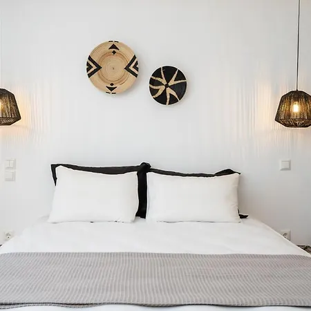 Celestial Seaview Apartments-portara Naxos City